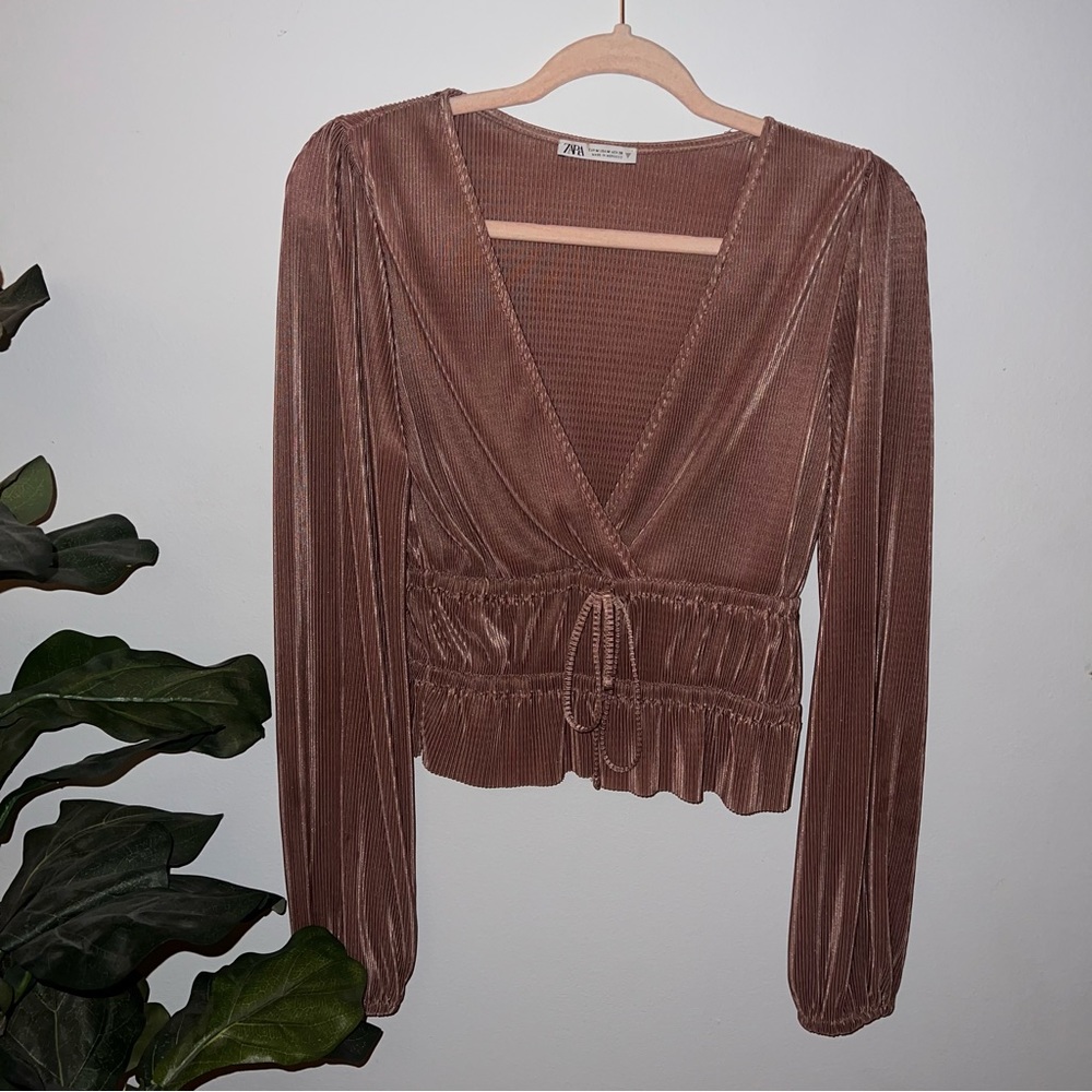 Champagne long sleeve Blouse Zara Size M